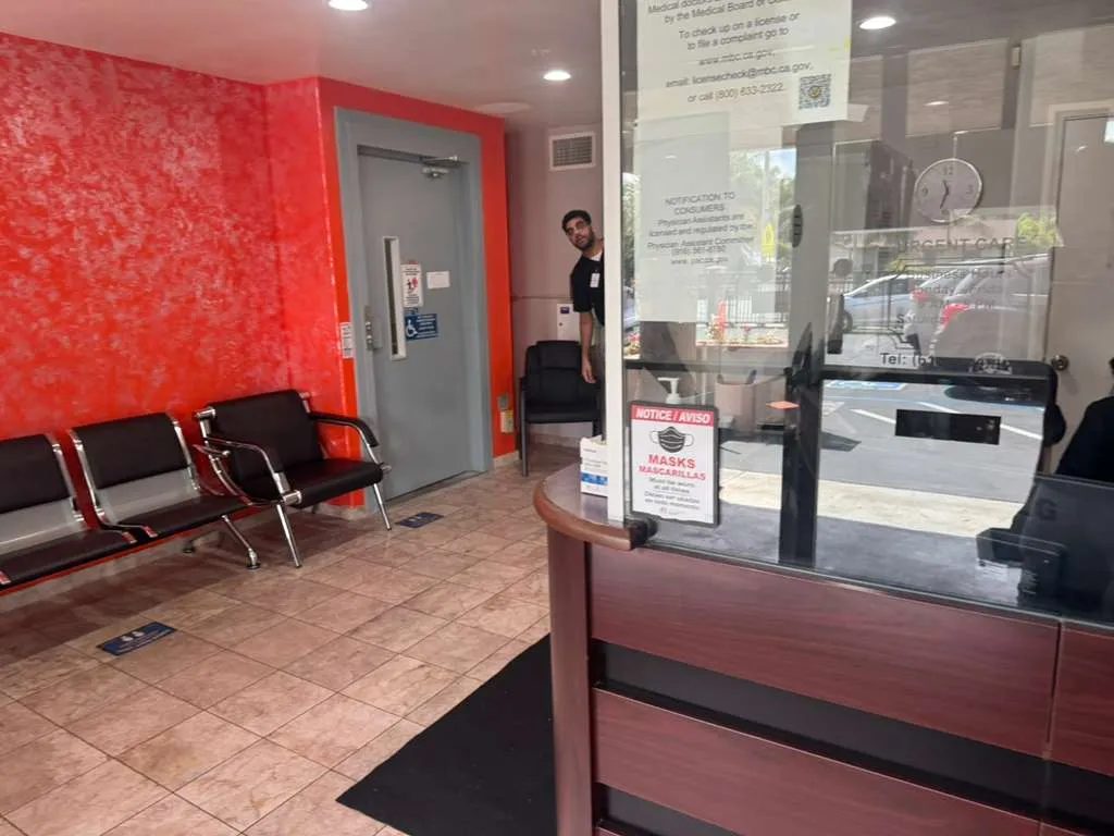 Modern waiting room at Palm Urgent Care Magnolia clinic