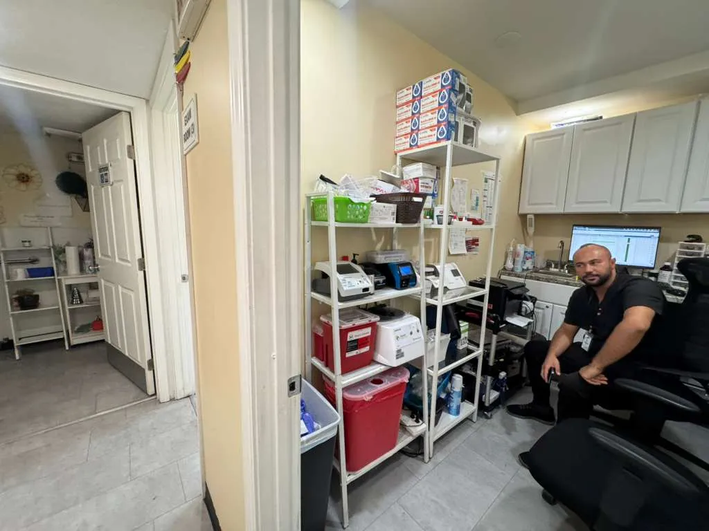 On-site lab testing equipment El Cajon urgent care